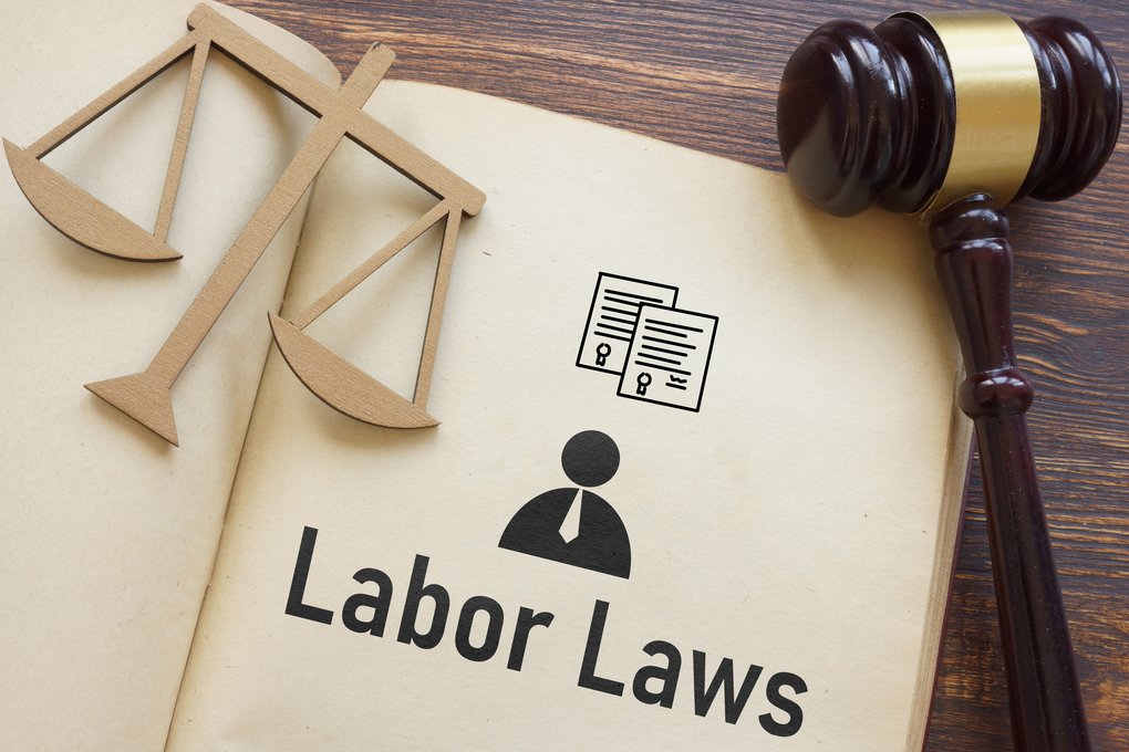 Employment and labour lawyer in pune